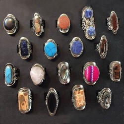 06 Beautiful Peruvian Stone Rings, Assorted Stone Color & Adjustable Design
