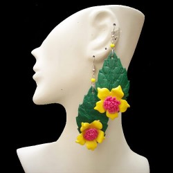 06 Nice Peruvian Leather Earrings Drop Flower Design