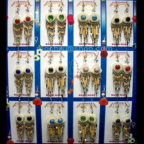 12 Peruvian Wholesale Bone Earrings with Bamboo Bunch Design