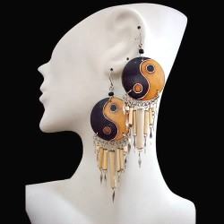 12 Nice Peruvian Carved Gourd Earrings with Bamboo