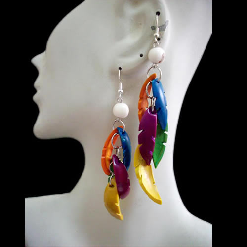 12 Nice Palmito Seeds Earrings Multicolor Serrated Design