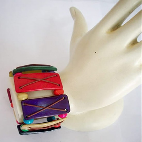 Lot 50 Multicolor Stretch Coconut Bracelets, Tribal Design