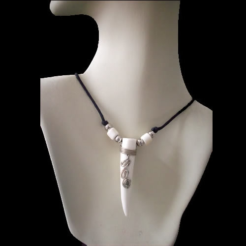 12 Pretty Animal Fang  Pendants Necklaces