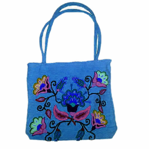 04 Pretty Embroidered Ayacucho Wool Handbags, Floral Design