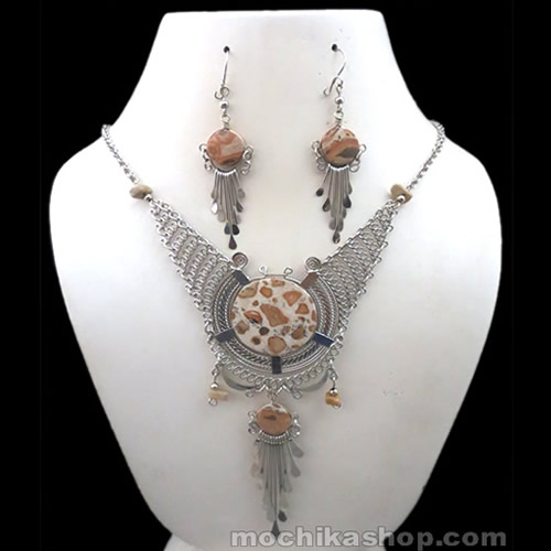 20 Gorgeous Medallions Necklaces handmade Semi Precious Stone