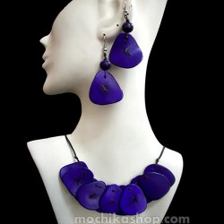 Beautiful Handcrafted Tagua Chips Choker Set Necklaces