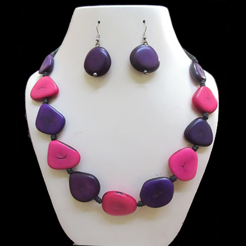 Lot 50 Amazing Wholesale Handmade Tagua Heart Sets Necklaces